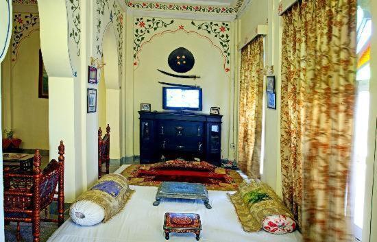 V Resorts Jhalamand Garh Jodhpur جودبور المظهر الخارجي الصورة